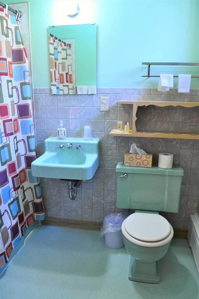 Royal Motel Ironwood Dış mekan fotoğraf