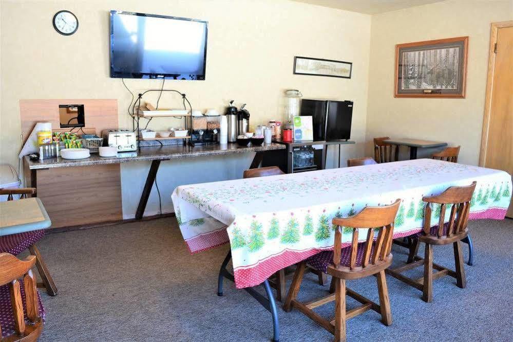 Royal Motel Ironwood Dış mekan fotoğraf