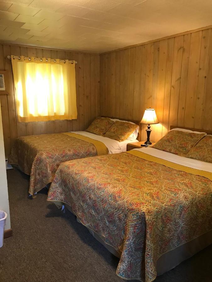 Royal Motel Ironwood Dış mekan fotoğraf